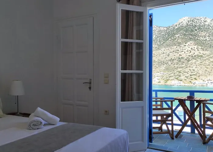 Astrofegia And Apartman Kamáresz