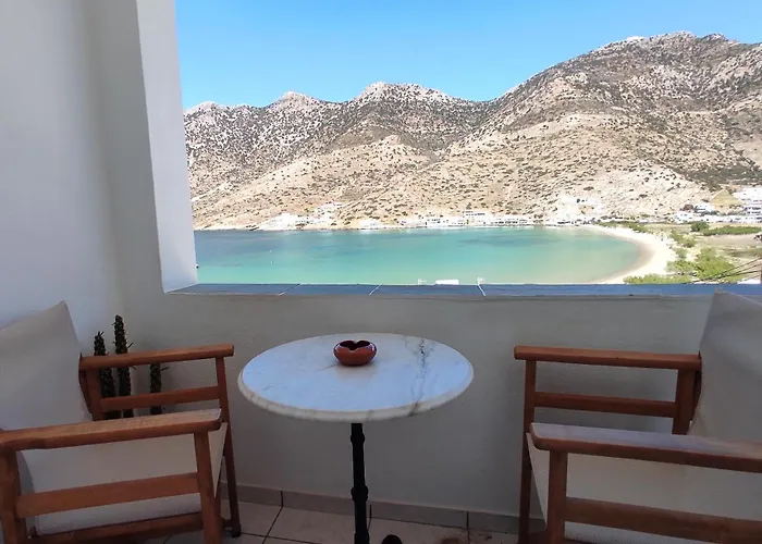 Astrofegia And * Kamáresz