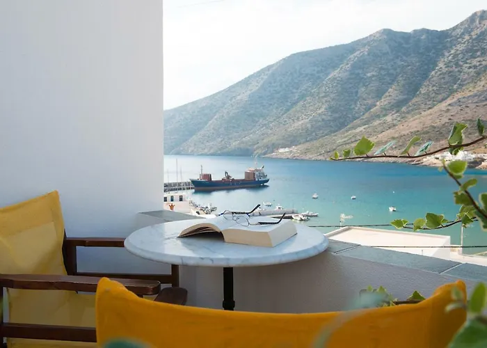 Astrofegia And * Kamáresz